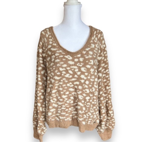 Abercrombie & Fitch Soft & Cozy Cheetah Leopard Animal Print Sweater Size Large - Picture 2 of 10